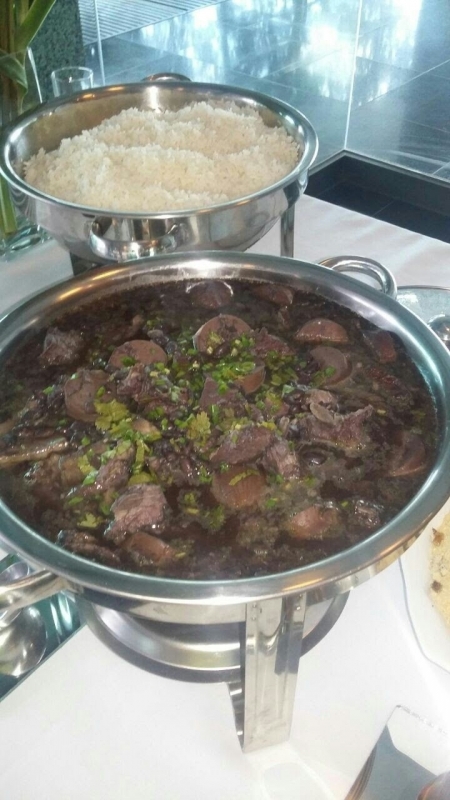 Onde Encontro Buffet de Feijoada a Domicílio Vila Miranda - Buffet de Feijoada Completa